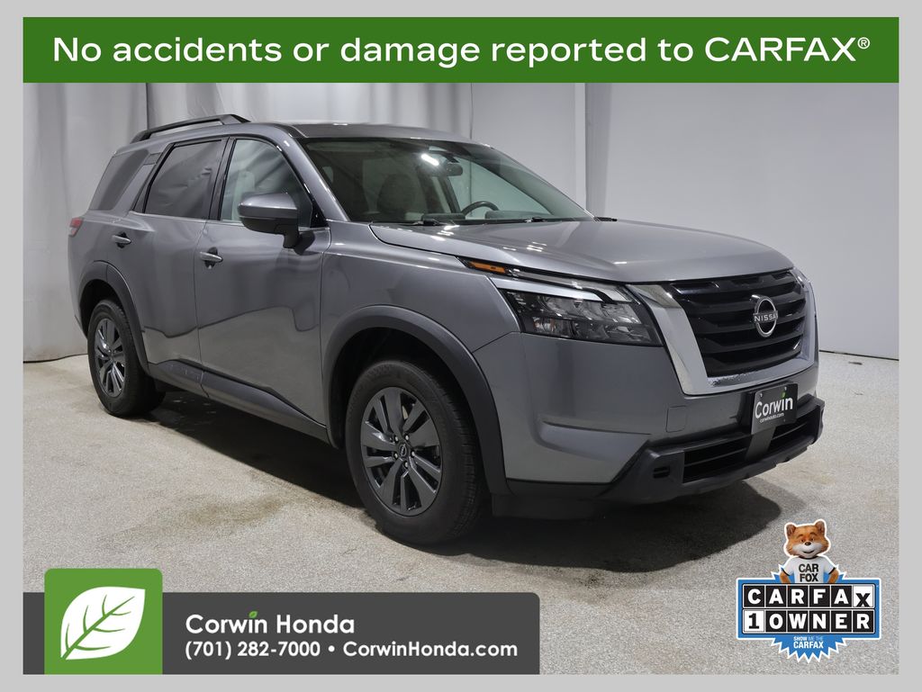 2023 Nissan Pathfinder SV