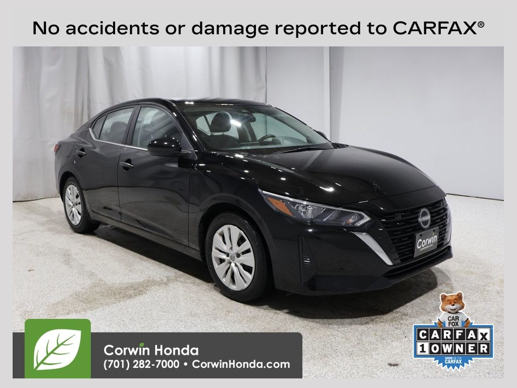 2024 Nissan Sentra S's photo