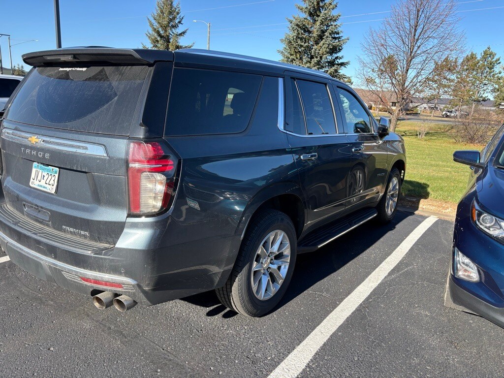 2021 Chevrolet Tahoe Premier photo 2