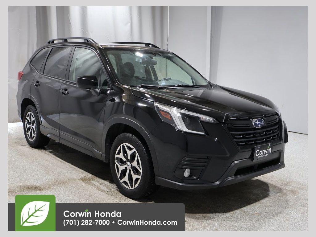 2022 Subaru Forester Premium's photo