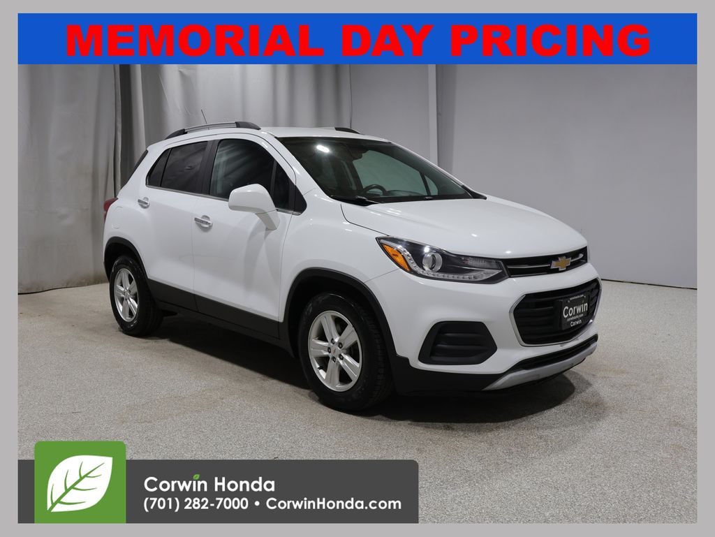 2017 Chevrolet Trax LT's photo