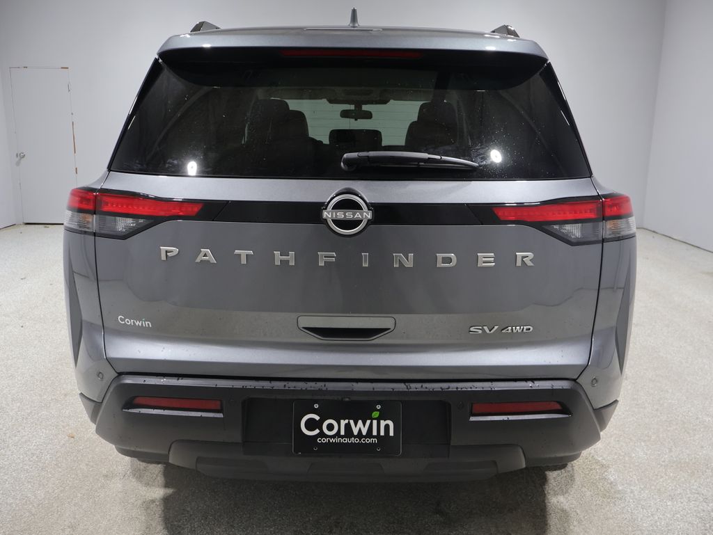 2023 Nissan Pathfinder SV photo 2