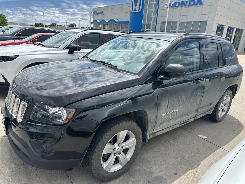 Used 2016 Jeep Compass Latitude with VIN 1C4NJDEB7GD691115 for sale in Fargo, ND