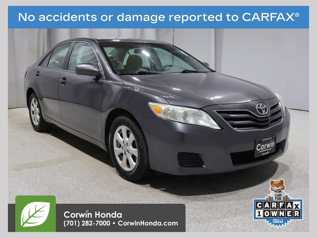 2011 Toyota Camry LE