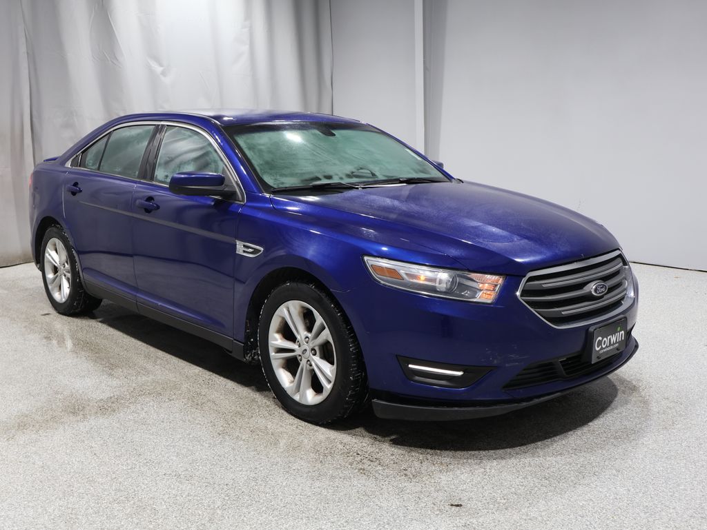 2013 Ford Taurus SEL's photo