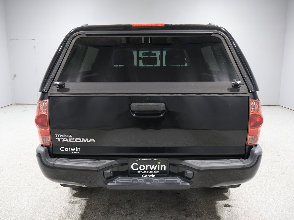 2014 Toyota RAV4 Base photo 3