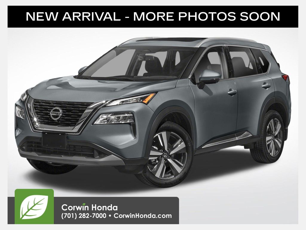 2023 Nissan Rogue SL's photo