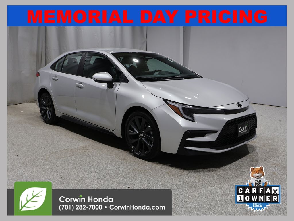 2025 Toyota Corolla SE CVT's photo