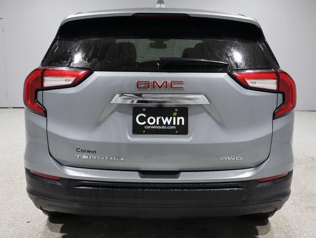 2024 Gmc Terrain SLE photo 2