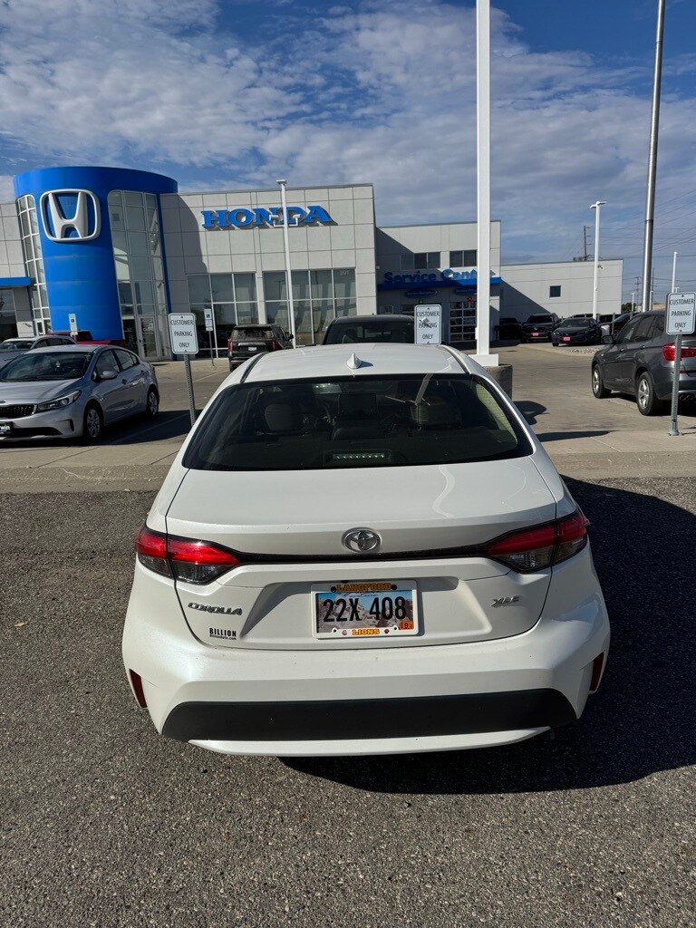 2020 Toyota Corolla XLE photo 4