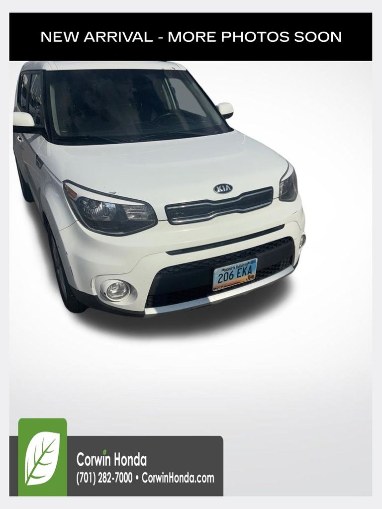 2017 Kia Soul 2.0L + 6 A/T's photo