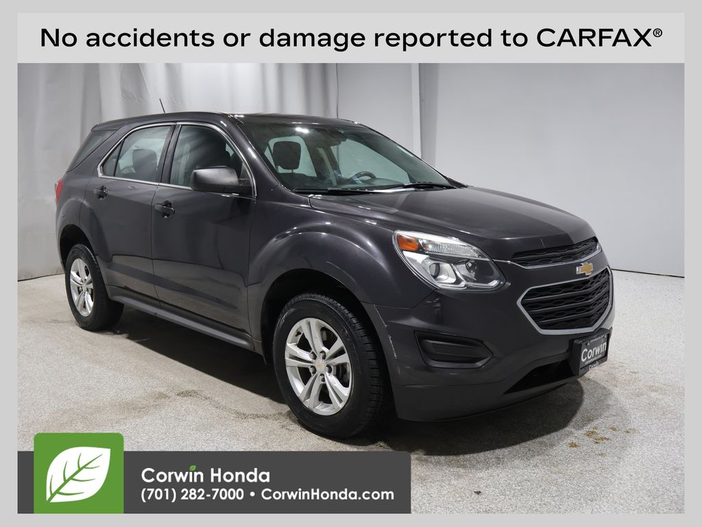 2016 Chevrolet Equinox LS's photo