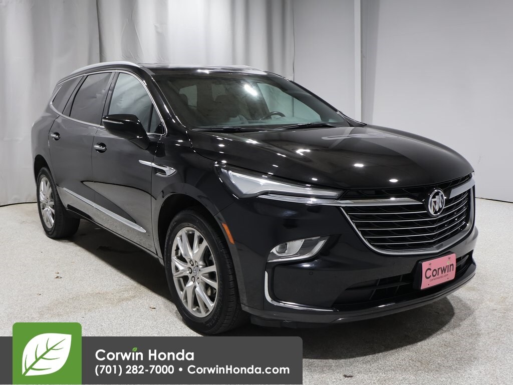 2024 Buick Enclave Essence's photo