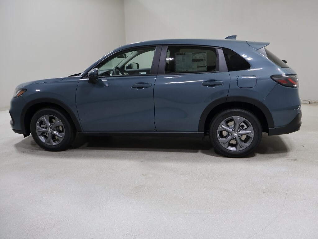 2026 Honda HR-V LX photo 3