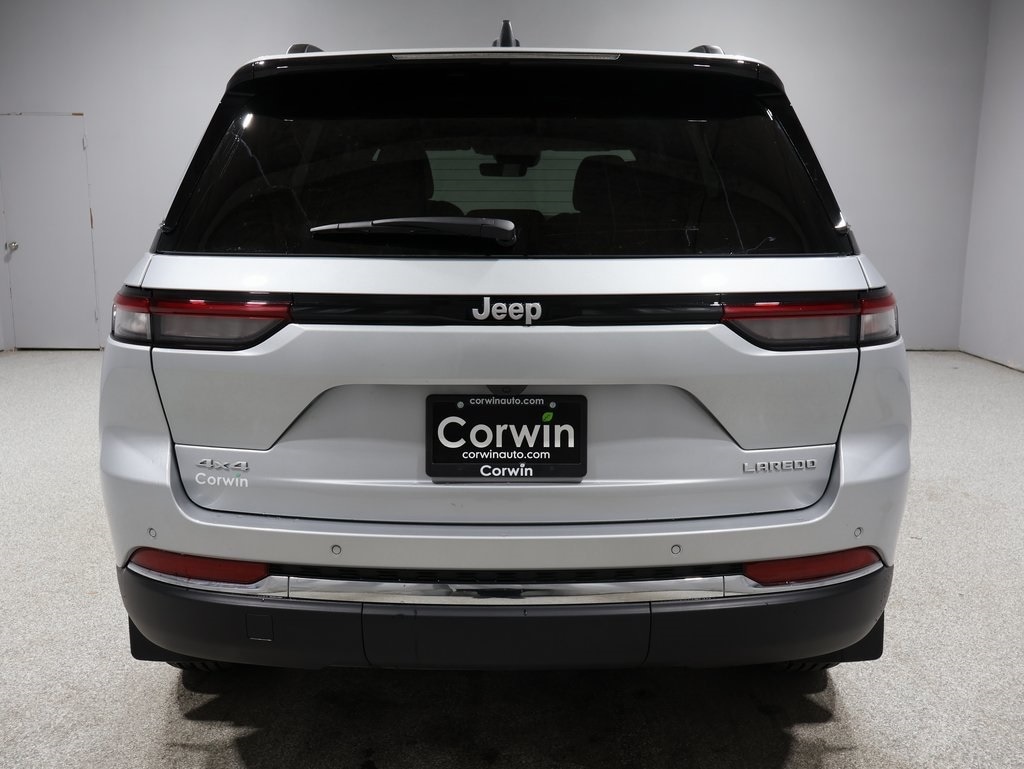 Used 2025 Jeep Grand Cherokee Laredo SUV