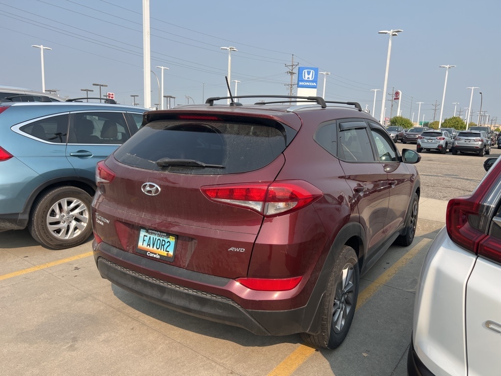 Used 2017 Hyundai Tucson SE with VIN KM8J3CA4XHU293419 for sale in Fargo, ND