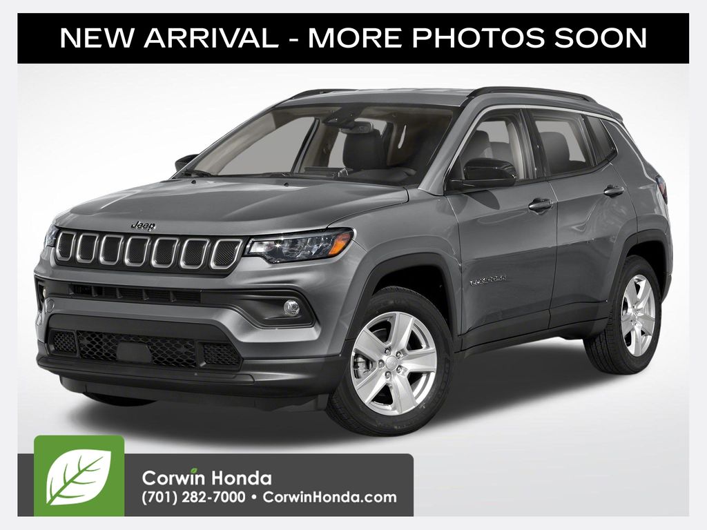 2022 Jeep Compass Latitude's photo