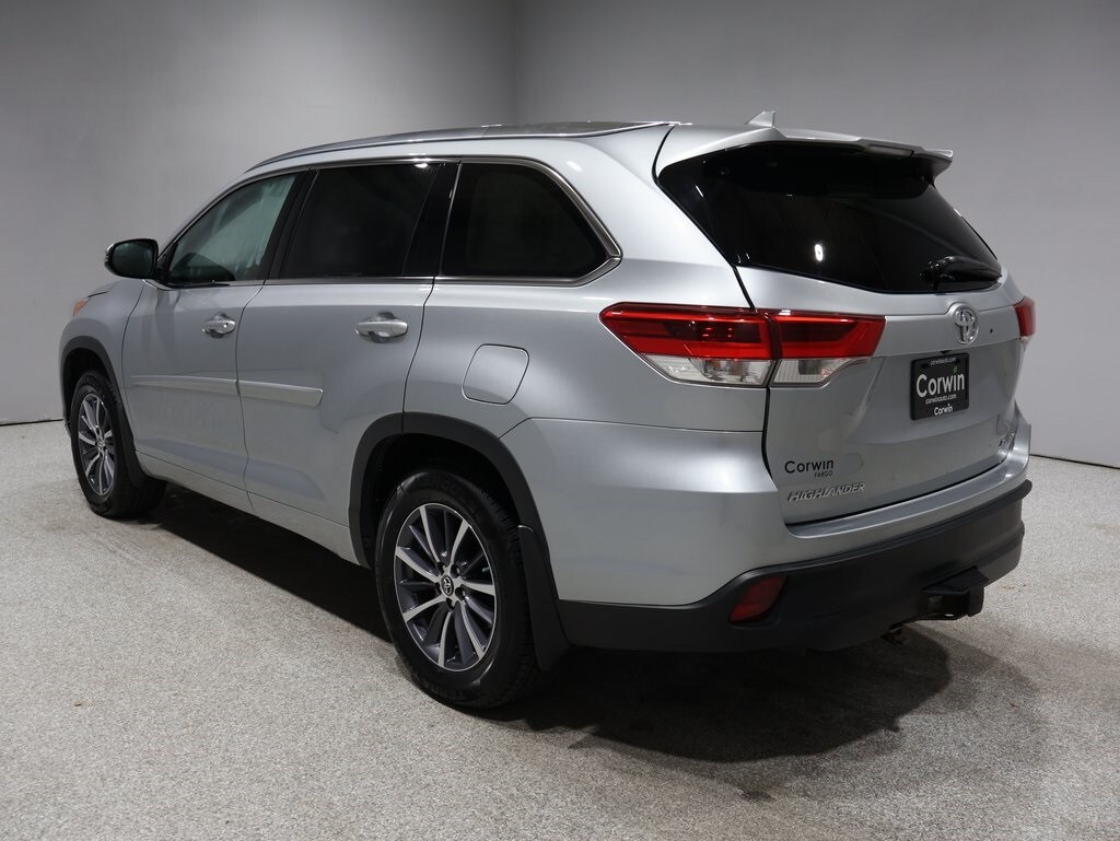 2018 Toyota Highlander XLE photo 3