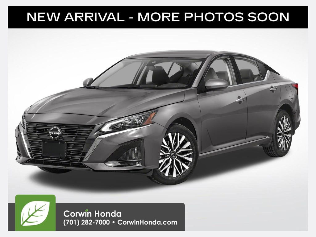2024 Nissan Altima 2.5 SV's photo