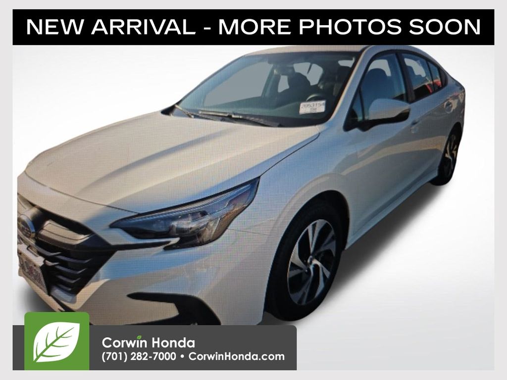 2025 Subaru Legacy Premium's photo
