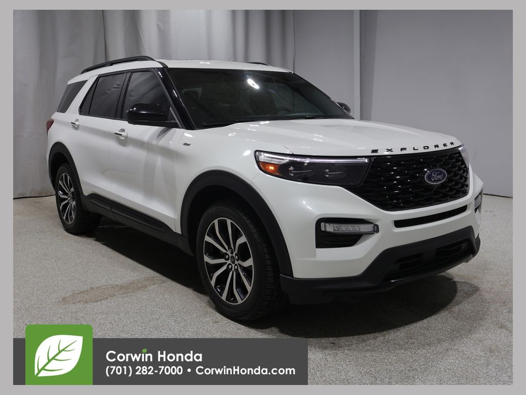 2022 Ford Explorer ST-LINE 4WD's photo
