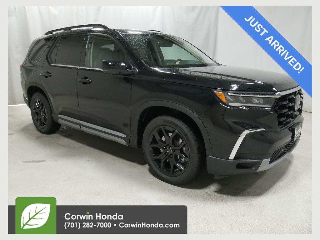 2025 Honda Pilot Elite's photo