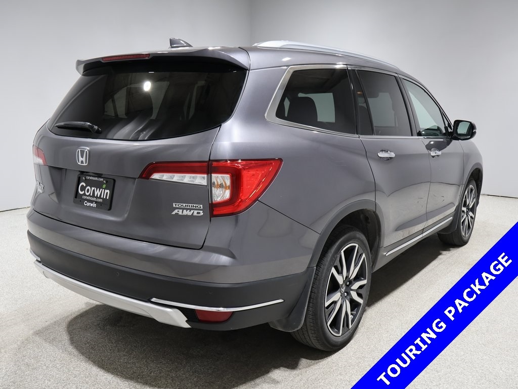 Used 2022 Honda Pilot Touring with VIN 5FNYF6H61NB093925 for sale in Fargo, ND