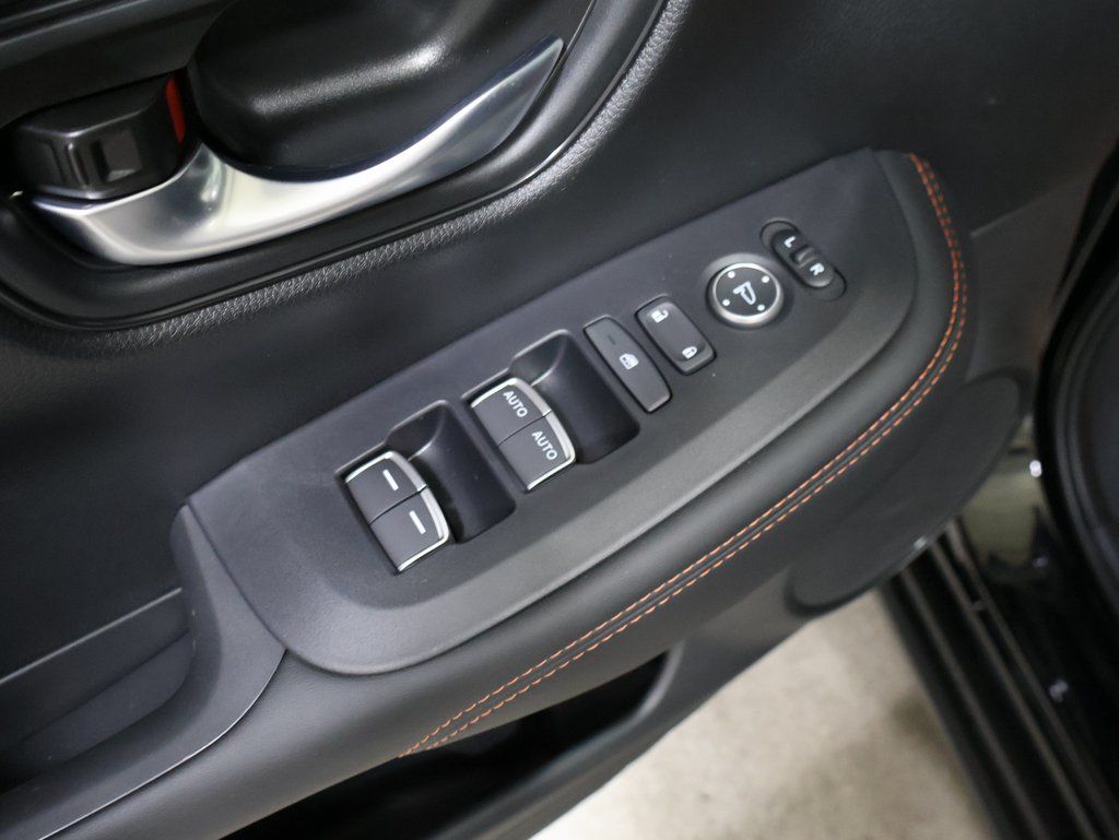 2026 Honda HR-V Sport - Photo 14