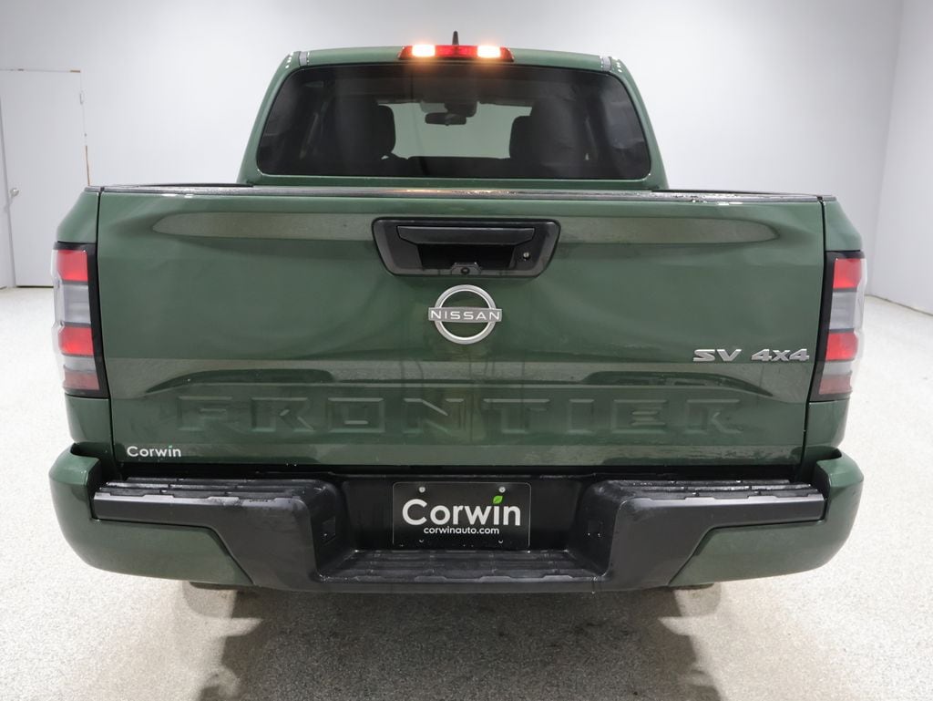 2024 Nissan Frontier SV photo 3