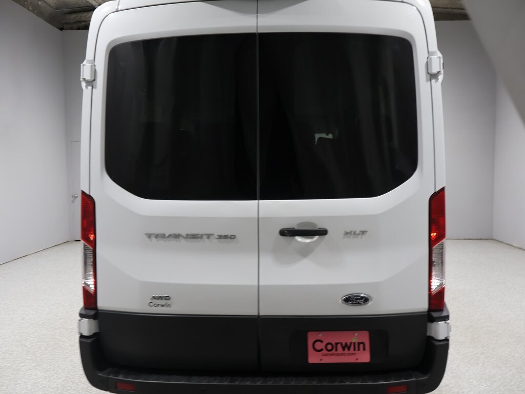 2021 Ford Transit photo 2