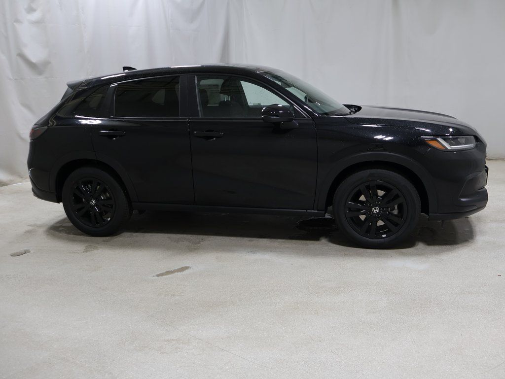 2026 Honda HR-V Sport - Photo 8