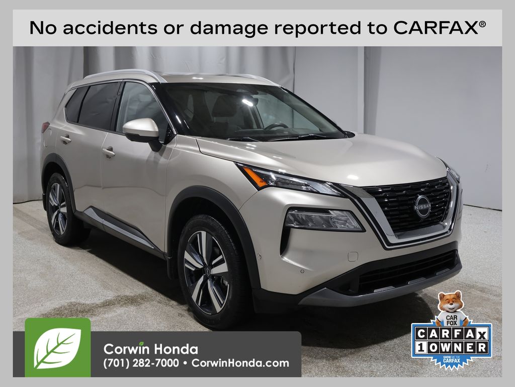 2023 Nissan Rogue SL's photo