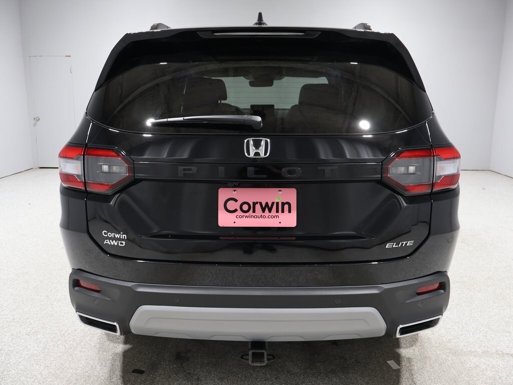 2025 Honda Pilot Elite photo 3