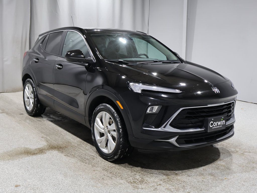 2024 Buick Encore GX Preferred's photo