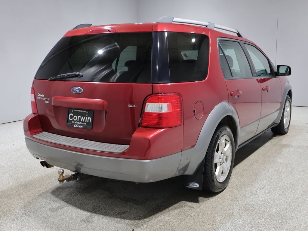 Used 2006 Ford Freestyle SEL with VIN 1FMZK05176GA37917 for sale in Fargo, ND
