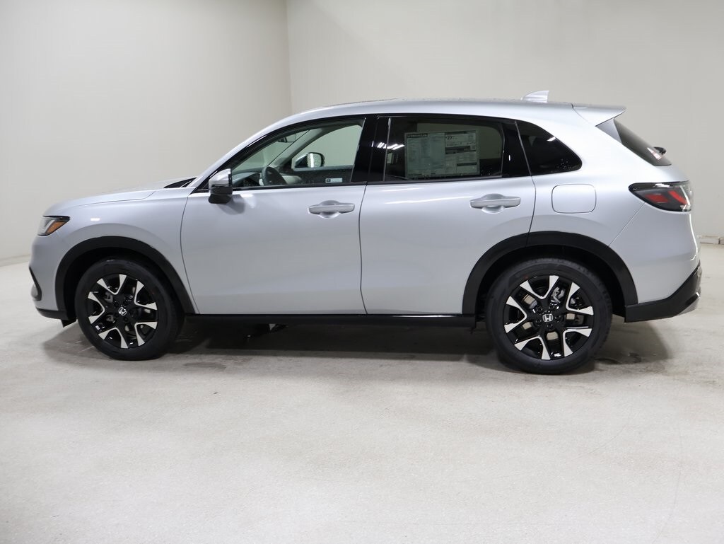 2026 Honda HR-V EX-L photo 3