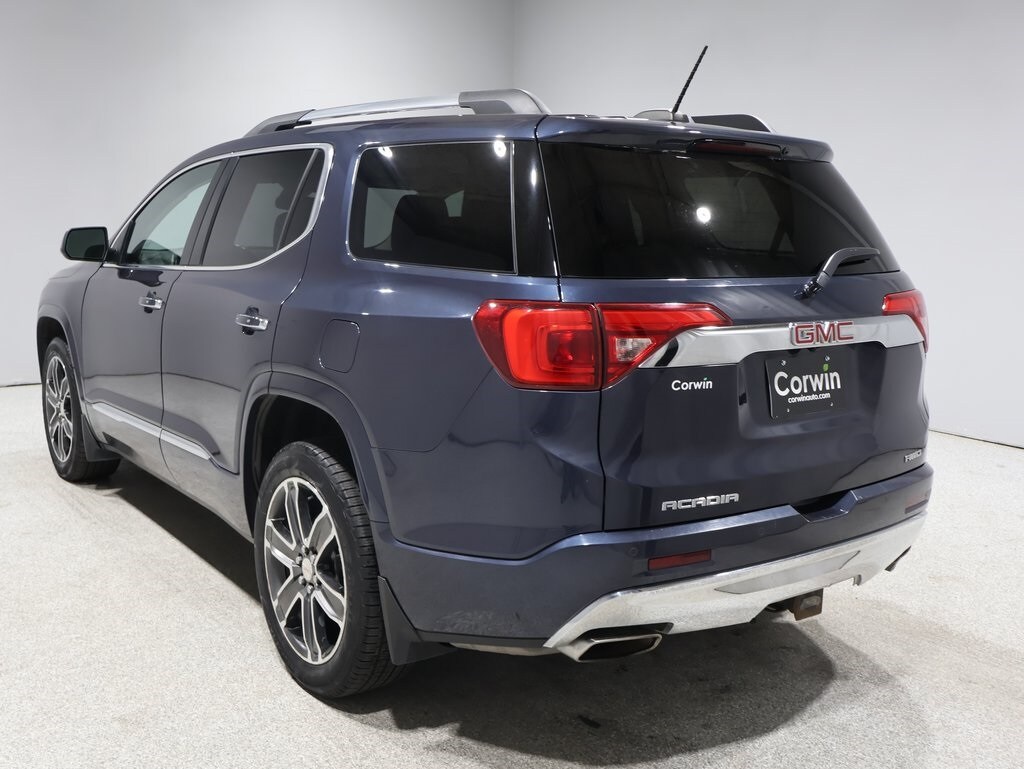 2018 Gmc Acadia Denali photo 3