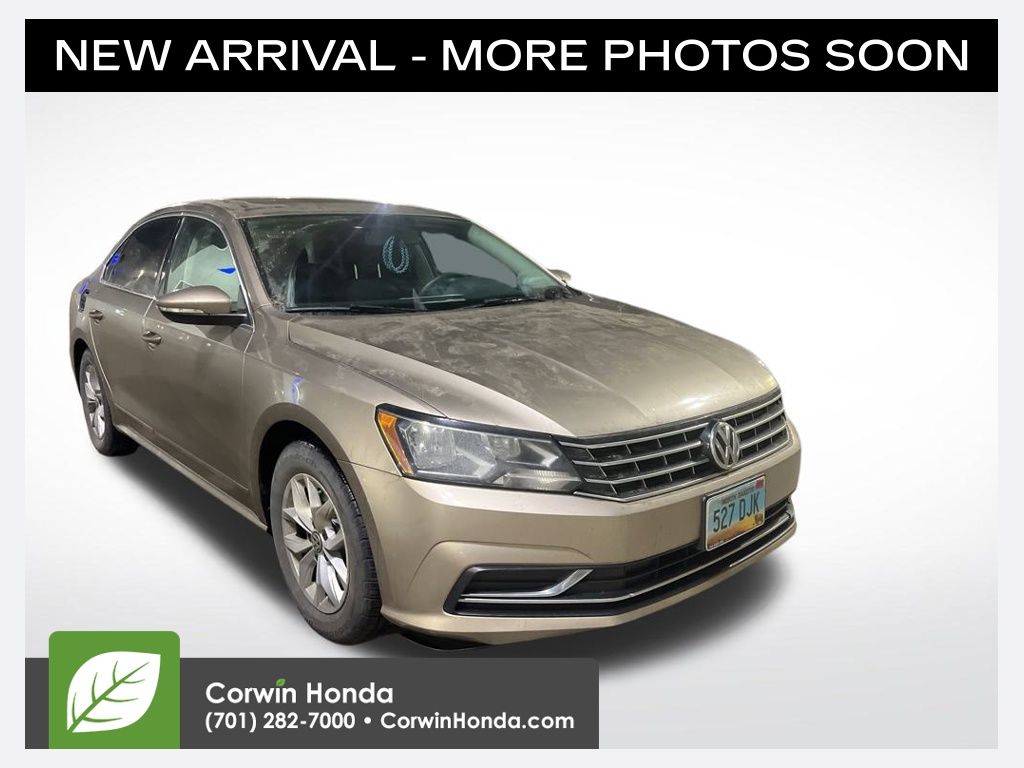 2016 Volkswagen Passat S