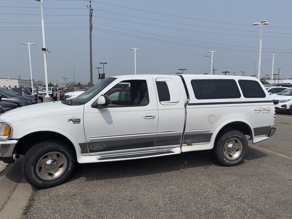 Used 1998 Ford F-150 XLT with VIN 2FTZX18WXWCA78417 for sale in Fargo, ND