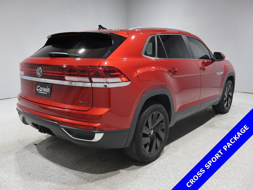 2024 Volkswagen Atlas Cross Sport SE Technology photo 2