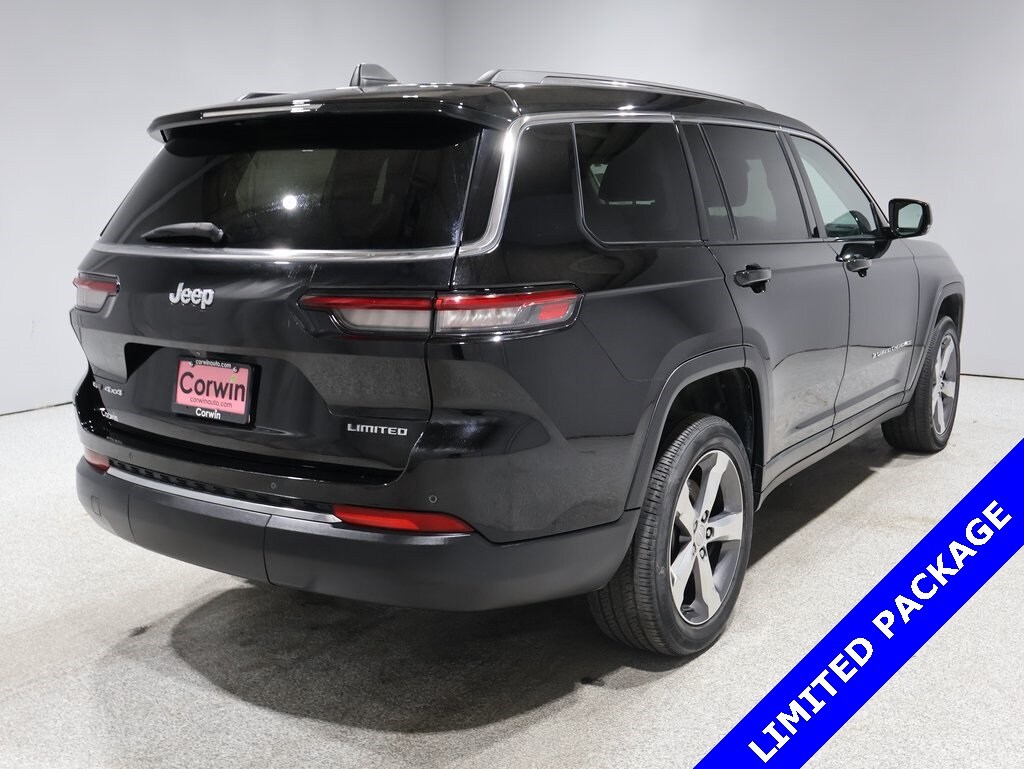 2022 Jeep Grand Cherokee Limited photo 2