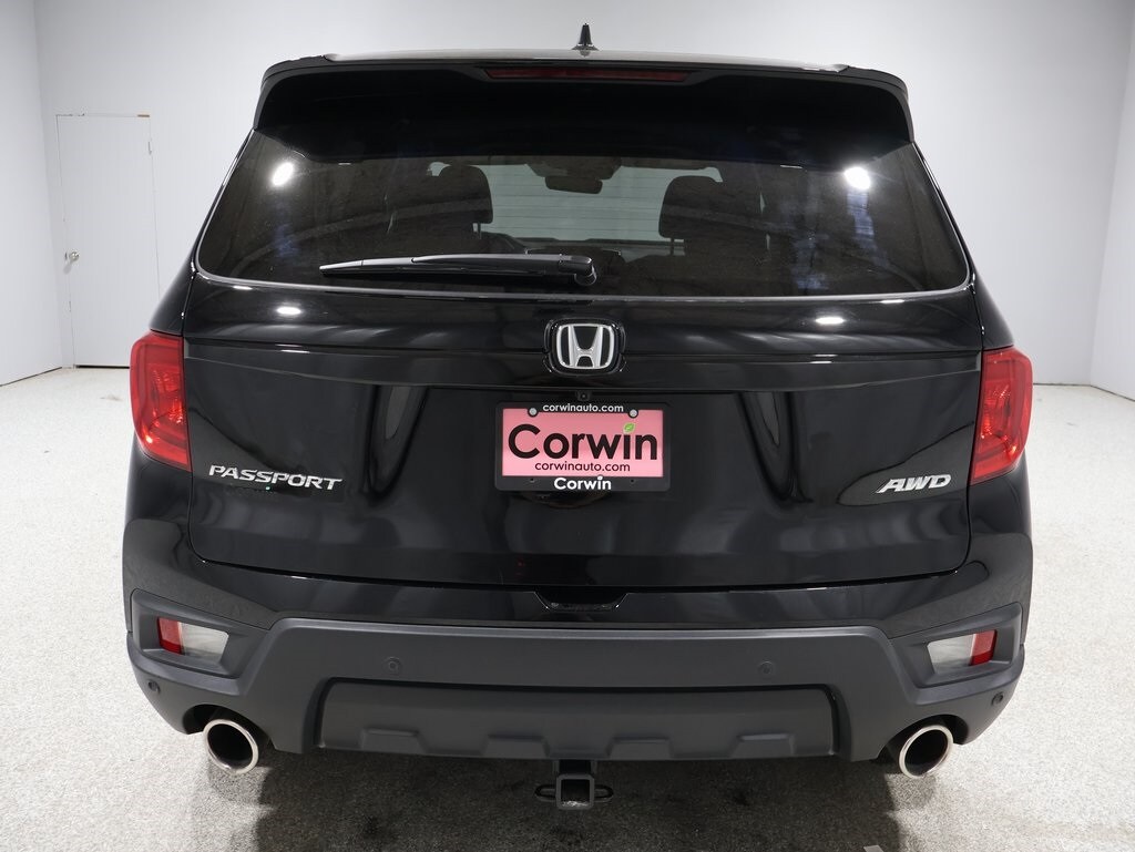 2025 Honda Passport EX-L photo 3