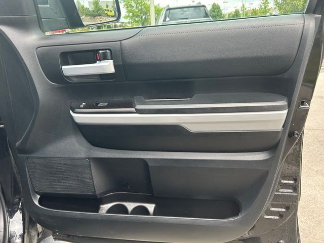 2021 Toyota Tundra SR5 - Photo 31