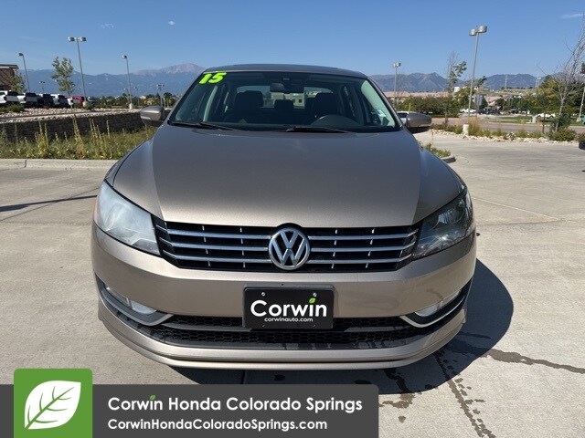 2015 Volkswagen Passat V6 SEL Premium photo 2