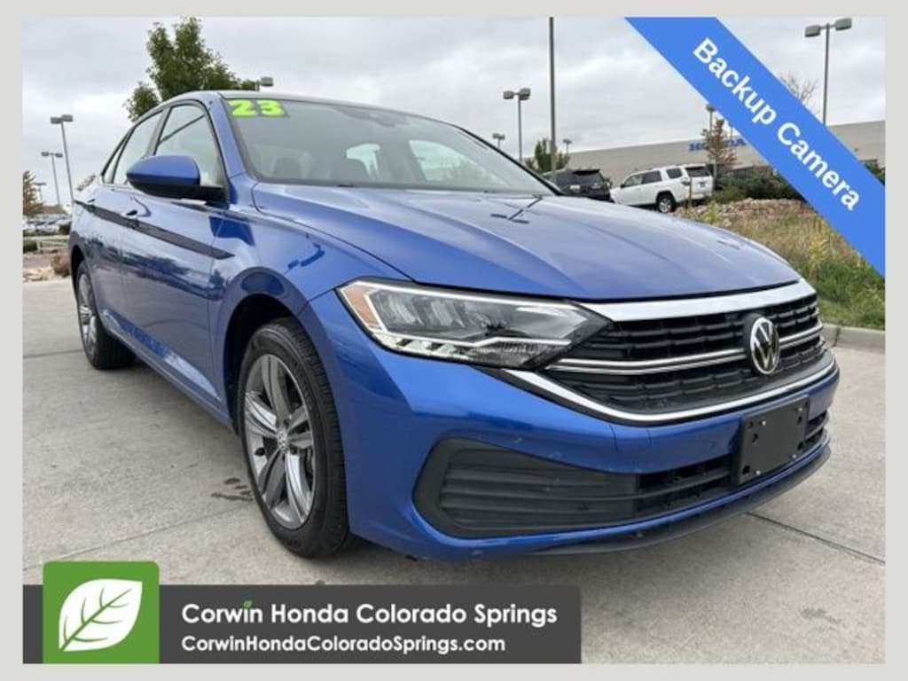 Used 2023 Volkswagen Jetta 1.5T SE Sedan