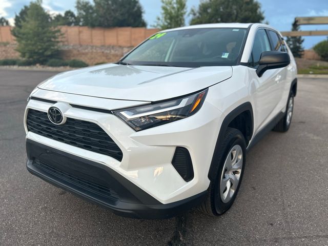 2024 Toyota RAV4 LE photo 3