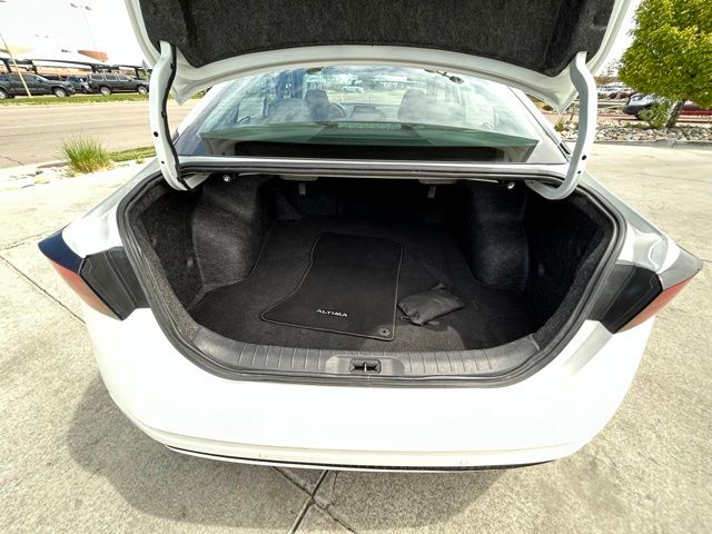 2023 Nissan Altima SV - Photo 27