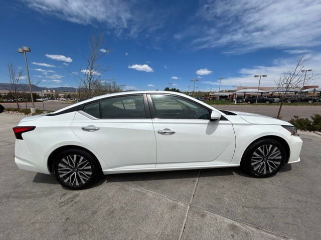 2023 Nissan Altima SV - Photo 8