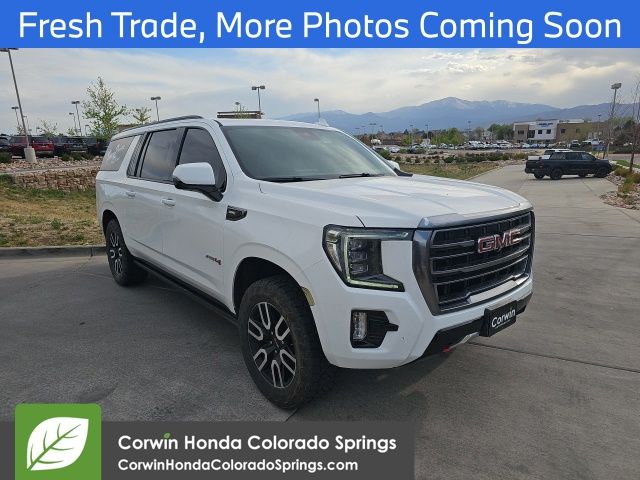2023 GMC Yukon 4WD AT4's photo