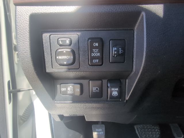 2021 Toyota Tundra Limited - Photo 18